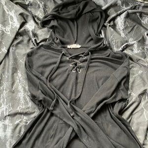 𝐁𝐥𝐚𝐜𝐤 𝐡𝐨𝐨𝐝𝐢𝐞